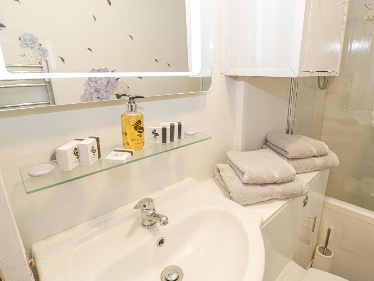 Llys Madoc, First Floor Flat Apartment Penmaenmawr Ngoại thất bức ảnh