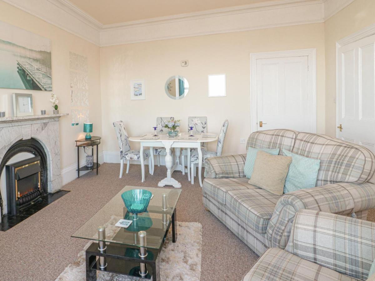Llys Madoc, First Floor Flat Apartment Penmaenmawr Ngoại thất bức ảnh